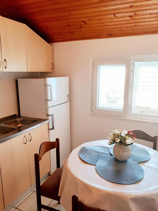 Open Sea Apartmani Grebastica Exterior photo