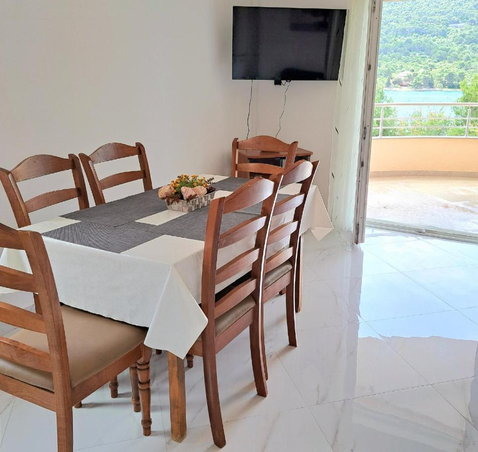 Open Sea Apartmani Grebastica Exterior photo